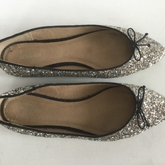 Old Navy Silver Glitter Bow-Tie Ballet Flat Shoes for Women 10 - Picture 5 of 6